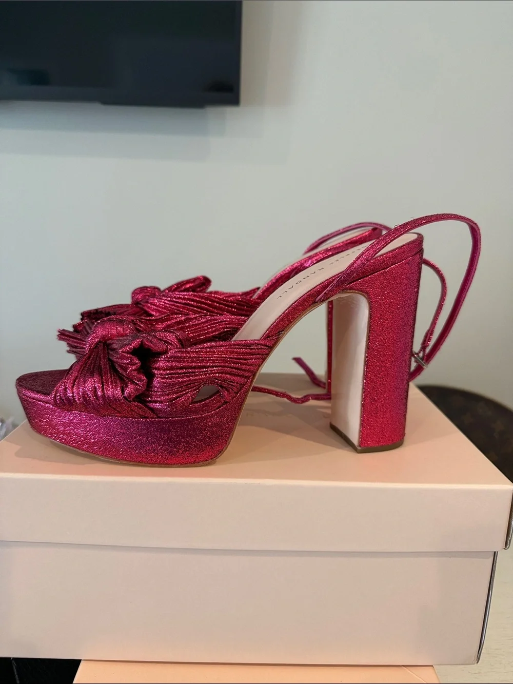 LOEFFLER RANDALL NEW FUCHSIA HEELS SIZE 10